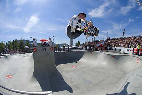 Rune Glifberg gewann den Quiksilver Bowlriders im Jahr 2007 und wird seinen Titel verteidigen.  Foto: Timo Jarvinen