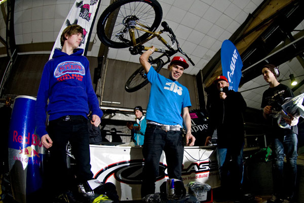 Marius Hoppensack feiert zweiten Erfolg bei der Homegrown Tour 2010.  Foto: Veranstalter
