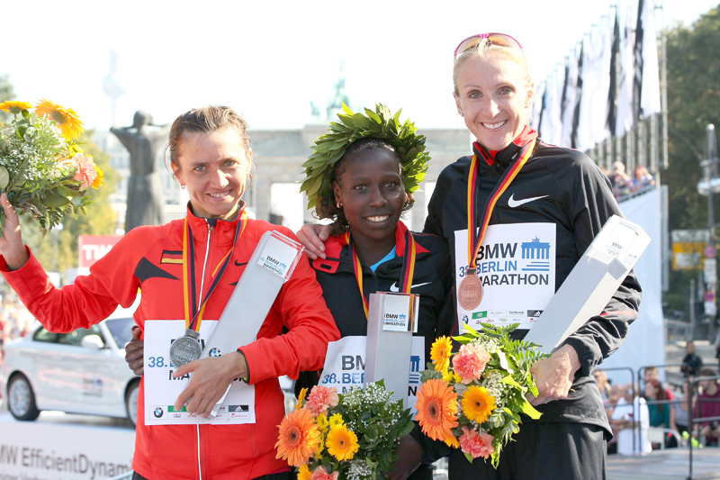 Ergebnisse und BIlder vom Berlin Marathon 2011.  Foto: Victah Sailer/BMW BERLIN-MARATHON